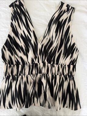 Banana Republic Black and Cream V-Neck Sleeveless Peplum Blouse